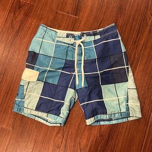Old navy men’s swim shorts